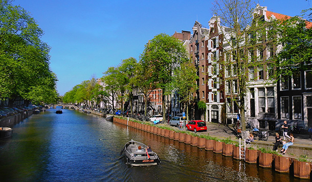 Interdiction de pêcher à Amsterdam ?